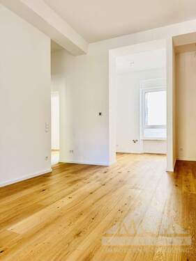 Wohnbereich Zugang Küche - 3 Zimmer Etagenwohnung in Offenbach / Tempelsee