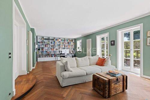 ... und hochwertigem Eichenparkett - 2 Zimmer Etagenwohnung in Hamburg