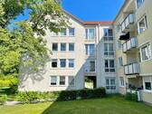 Außenansicht seitlich - Vermietete 3-Zimmer-Eigentumswohnung in Oldenburg-Bürgerfelde - ohne Käuferprovision!