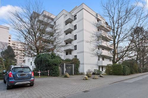 Vorderansicht - Großzügige 2-Zimmer ETW mit großem Balkon im Zentrum von Hamburg-Lohbrügge