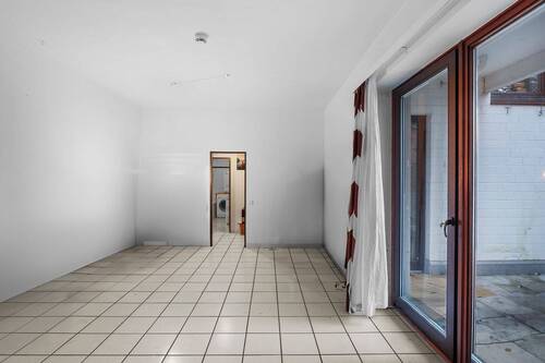 Wohnzimmer Ansicht 1 - 2 Zimmer Etagenwohnung zum Kaufen in Hamburg