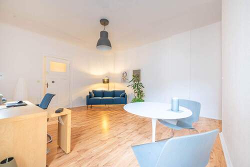 Wohnzimmer - Etagenwohnung mit 70,00 m² in Berlin zum Kaufen