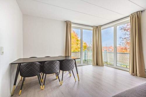 Beispiel Wohnzimmer (3) - 