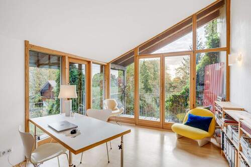 Büro Dachgeschoss - 4 Zimmer Reihenendhaus zum Kaufen in Schäftlarn