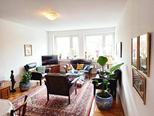 Wohn- und Esszimmer - 