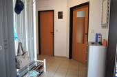 Flur mit Garderobe - 