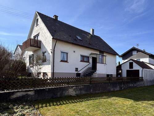 Norden - 8 Zimmer Mehrfamilienhaus, Wohnhaus zum Kaufen in Gerstetten