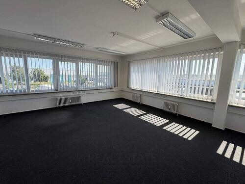 1.jpg - Helle Bürofläche im 2. OG – 200 m² mit optimalem Grundriss in Billbrook