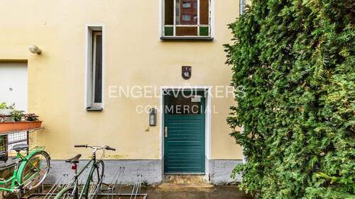 Hauseingang - Kompaktes und voll vermietetes Wohn- und Geschäftshaus in Friedrichsfelde