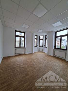 Raum 2 - 5 Zimmer Büro in Frankfurt am Main