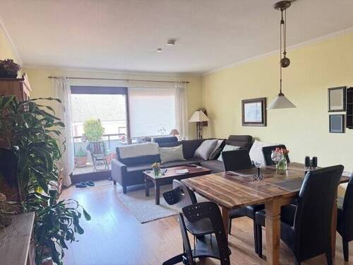 Wohnzimmer - 3 Zimmer Etagenwohnung zur Miete in Eutin