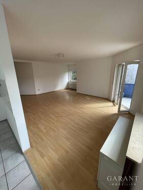 Wohnen - Helle und großzügig geschnittene 3,5 Zimmer-Wohnung