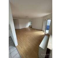 Helle und großzügig geschnittene 3,5 Zimmer-Wohnung - Sinsheim Waldangelloch
