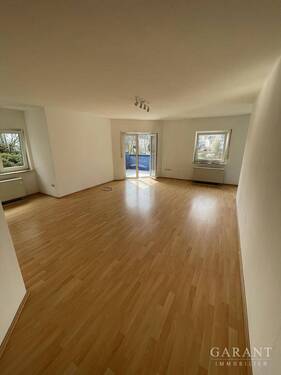 Wohnen - 3 Zimmer Etagenwohnung zur Miete in Sinsheim