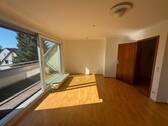 Wohnbereich - 3 Zimmer Etagenwohnung zur Miete in Nürnberg