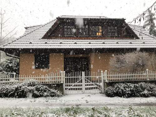 Winterbild - Landhaus Nauheim in bester Lage