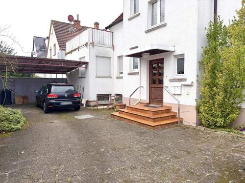 Parkplätze 2-Familienhaus - 