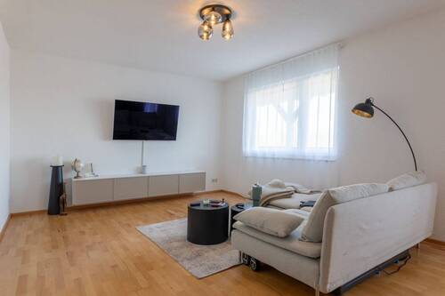 Wohnung 4 Wohnzimmer - 