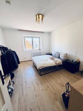 Schlafzimmer - Charmante 2-Zimmer-Wohnung in Top-Lage von Lauf
