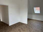 Bild 2 - 5 Zimmer Etagenwohnung zum Kaufen in Lingen