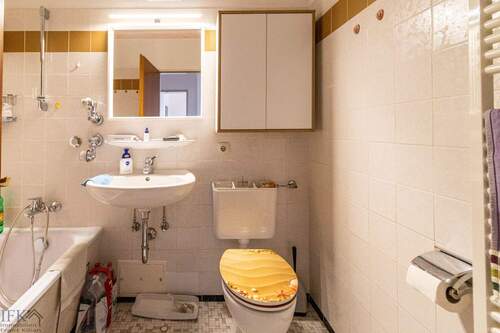 Bad - Etagenwohnung mit 76,10 m² in Weilheim in Oberbayern zum Kaufen