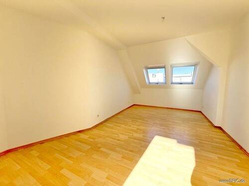 Zimmer zum Innenhof - 