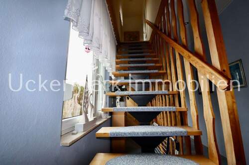 Treppe ins DG - 