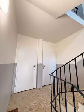 Wohnungseingangstüren - Mehrfamilienhaus, Wohnhaus mit 312,00 m&sup2; in Hildesheim zum Kaufen