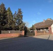 +++Einfamilienhaus mit ebenem Südgarten, großer Garage und Scheune im Herzen von Einöd+++ - Homburg