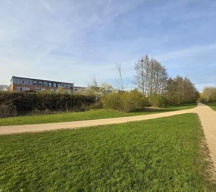 Haus in Parknähe mit See - 6 Zimmer Reihenendhaus zum Kaufen in Hamburg