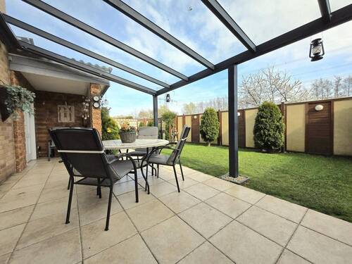 überdachte Terrasse - 