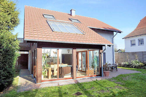 Süden - 7 Zimmer Mehrfamilienhaus, Wohnhaus zum Kaufen in Enger