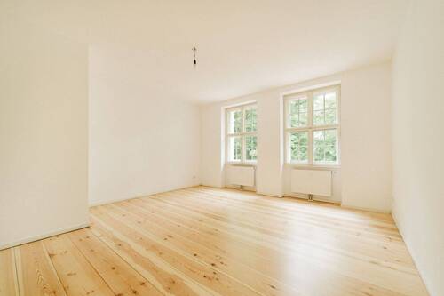 Zimmer 1 - 3 Zimmer Etagenwohnung zum Kaufen in Potsdam