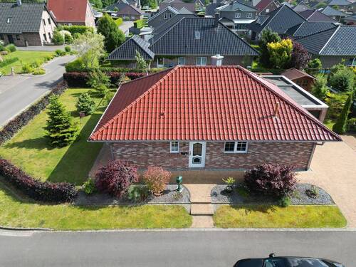Frontansicht - 3 Zimmer Bungalow zum Kaufen in Ostrhauderfehn