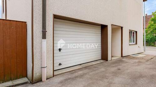 Garage - Mehrfamilienhaus, Wohnhaus mit 160,00 m&sup2; in Bechhofen zum Kaufen