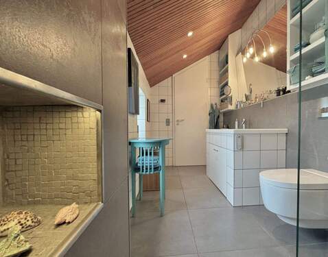 Modernes Badezimmer - 