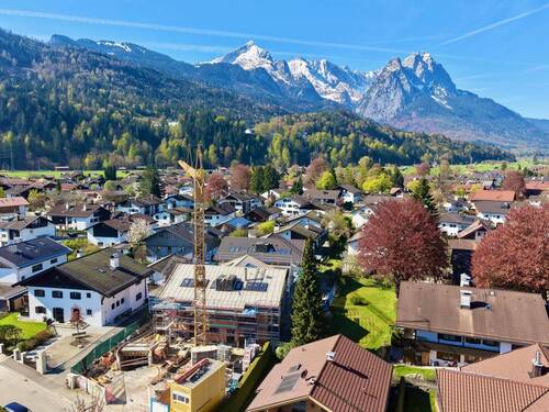 Hausansicht - 3 Zimmer Etagenwohnung zum Kaufen in Garmisch-Partenkirchen