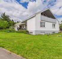 Großzügiges 1-2 Familienhaus mit individuellen Nutzungsmöglichkeiten - Rottweil / Bühlingen