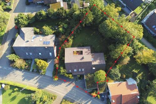 Luftbild - 2 Zimmer Mehrfamilienhaus, Wohnhaus zum Kaufen in Ehingen