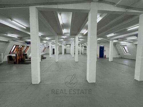 3.jpg - Halle in Hamburg