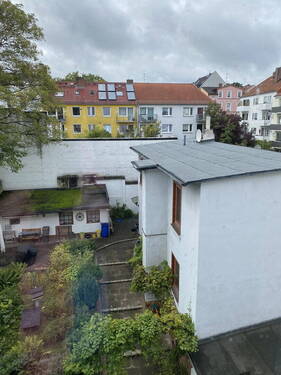 Hinterhaus-Seitenansicht - 