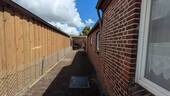 Carport am Ende der Auffahrt - 