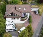 Gesamtansicht - ***Gepflegtes Zwei- bis Dreifamilienhaus in ruhiger Umgebung***