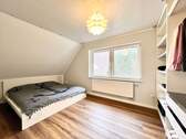 Zimmer 3 - 