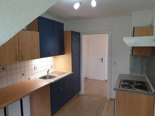Bild 1 - Gemütliche 2-Zimmer-Wohnung - 400,00 EUR Kaltmiete, ca.  60,00 m² Wohnfläche