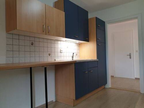 Bild 2 - 2 Zimmer Etagenwohnung zur Miete in Rödental
