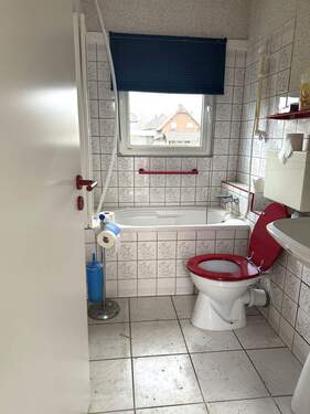 Blick ins Badezimmer - 