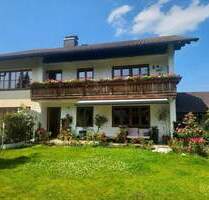 Umfangreich modernisiertes Zweifamilienhaus mit großem Garten in ruhiger Lage! - Teisendorf Oberteisendorf