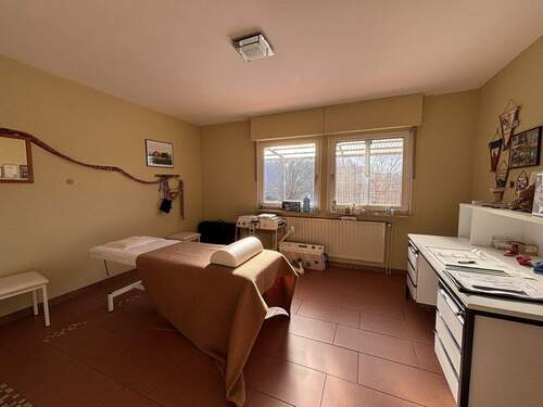 Schlafzimmer/Büro EG - 