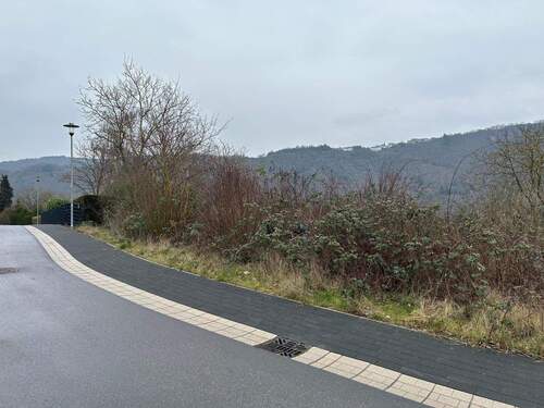 Straßenansicht - Baugrundstück in Traben-Trarbach - 697 m²